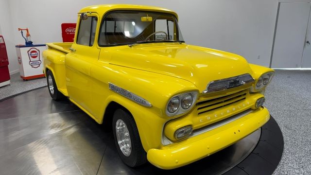 Chevrolet-Apache-3100-1959-Pickup-Beige