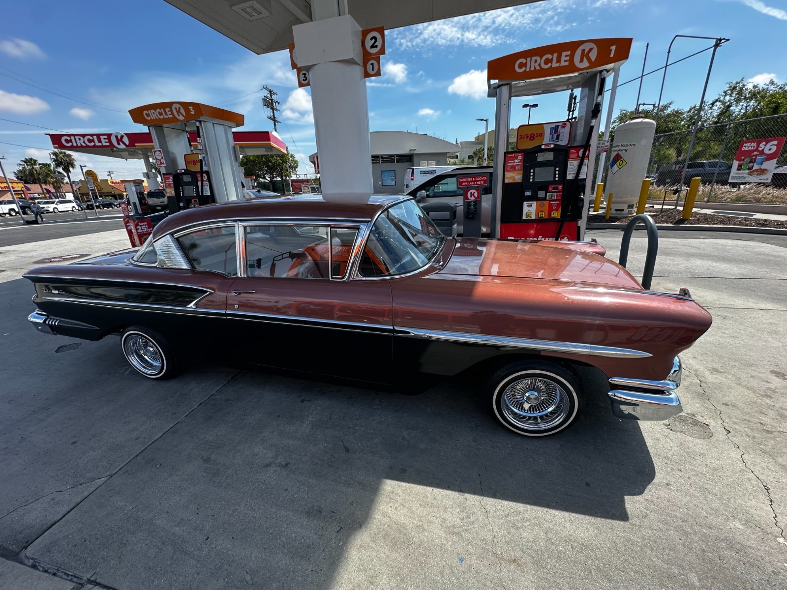 Chevrolet-BELAIR-1958-Coupe-Tan