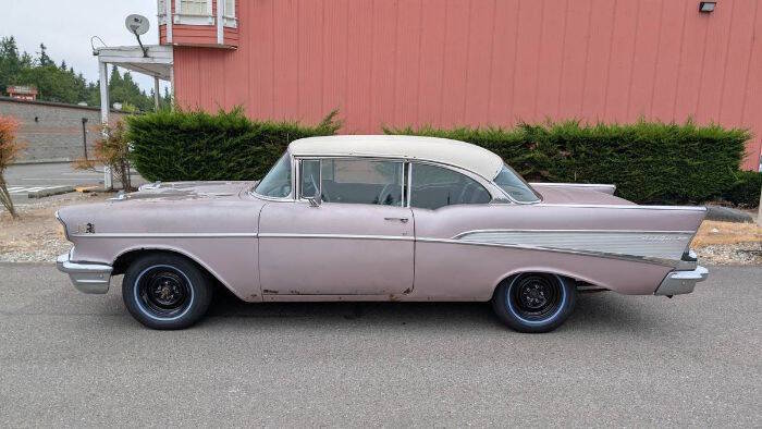 Chevrolet-Bel-air-1957-Dusk-PearlImperial-Ivory