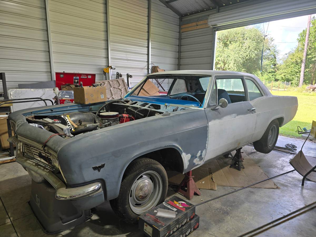 Chevrolet-Bel-air-1966