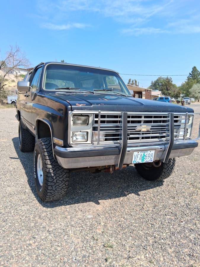 Chevrolet-Blazer-1986-Black