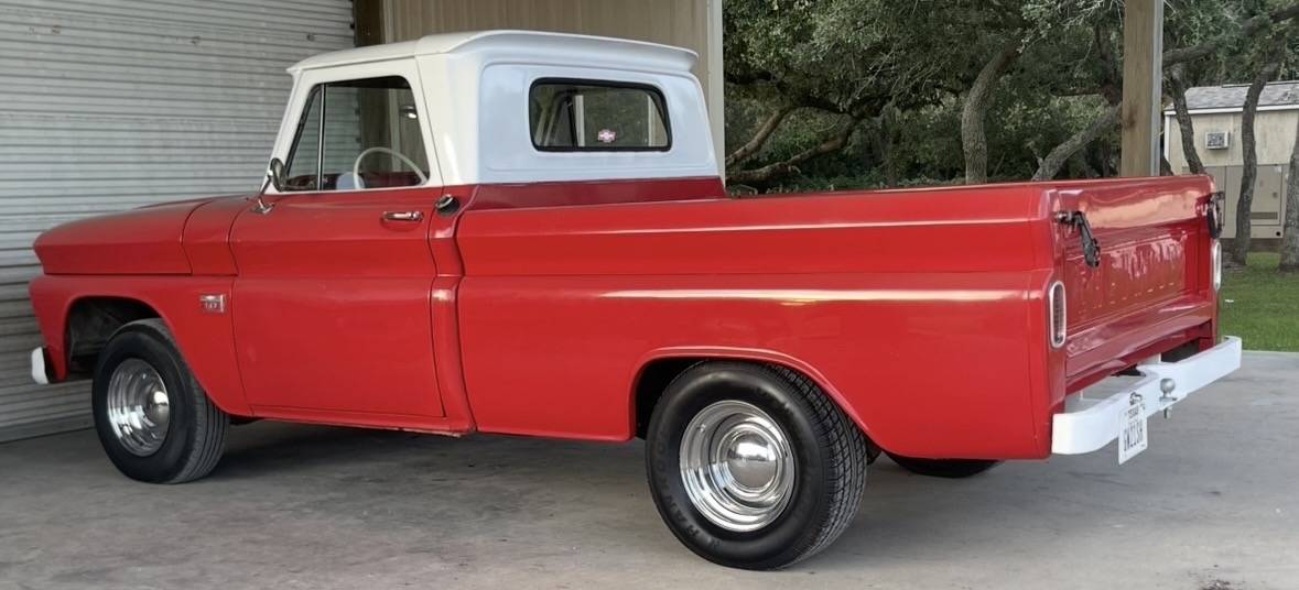 Chevrolet-C10-1966-Red