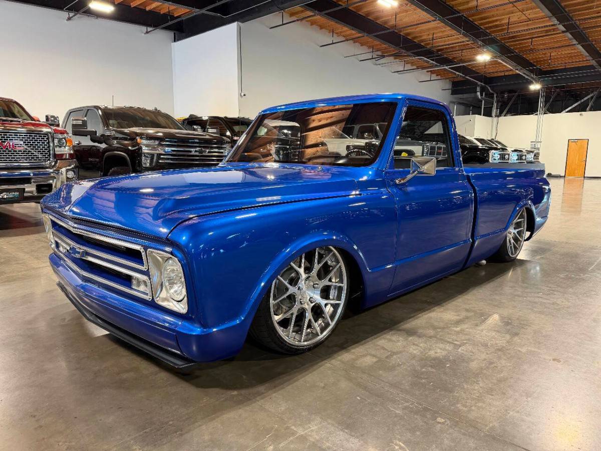 Chevrolet-C10-1968-Blue