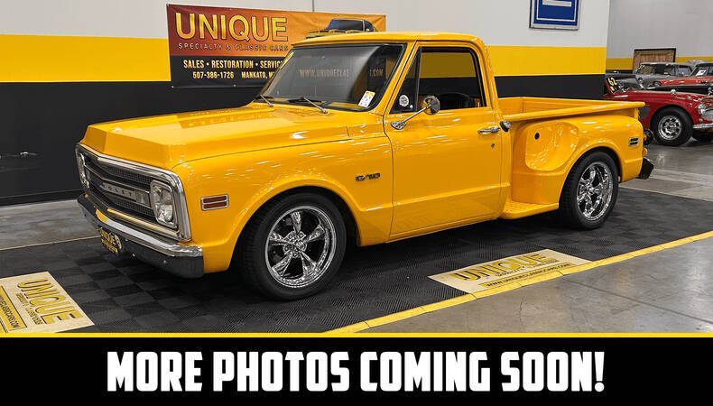 Chevrolet-C10-1969-Yellow
