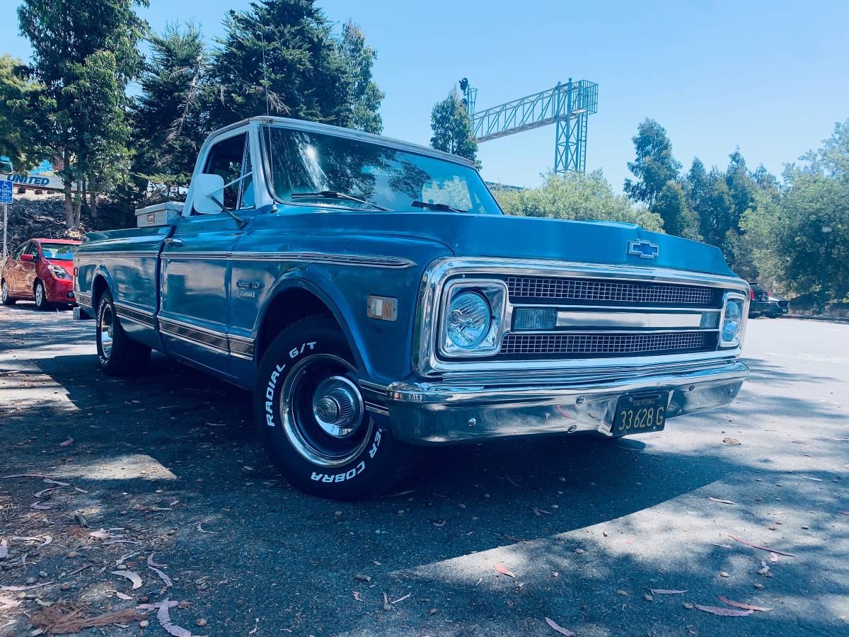 Chevrolet-C10-1970-Blue