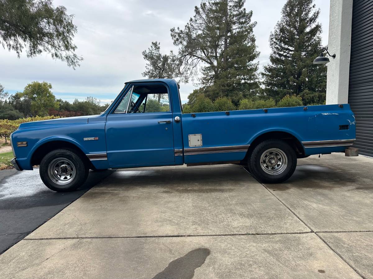 Chevrolet-C10-1972-Blue