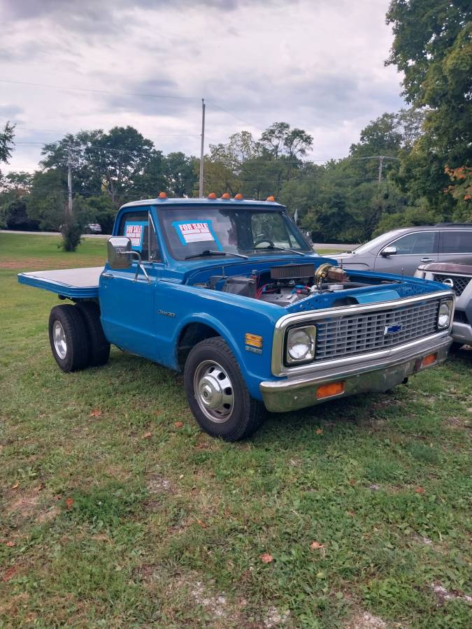 Chevrolet-C30-1972-Blue