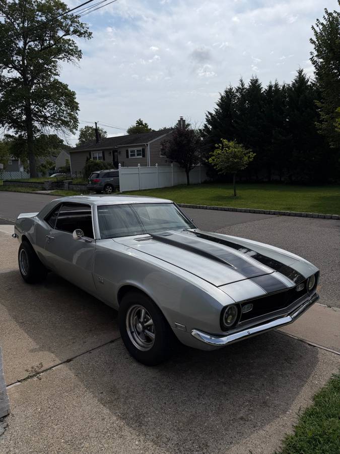 Chevrolet-Camaro-1968
