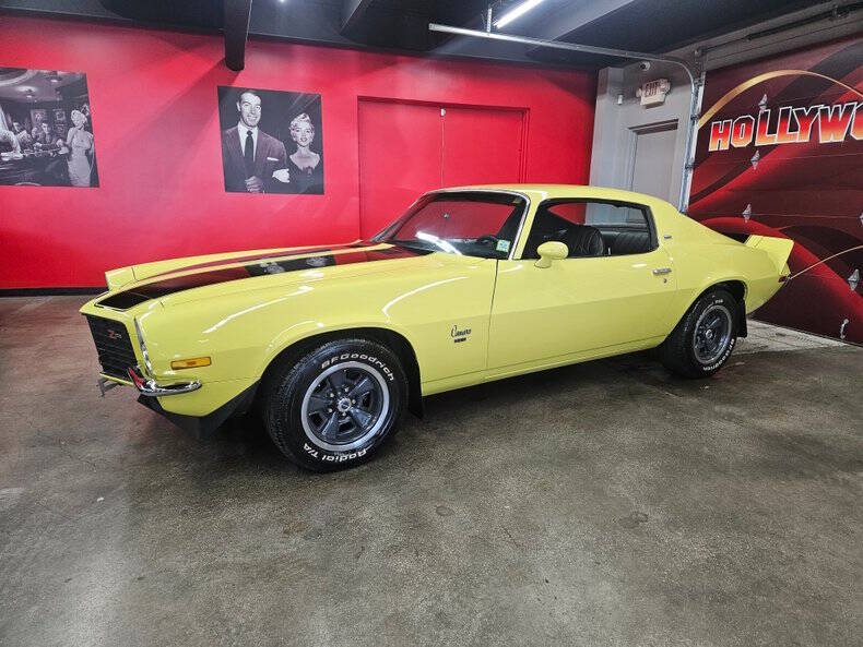 Chevrolet-Camaro-1973-Yellow-Black