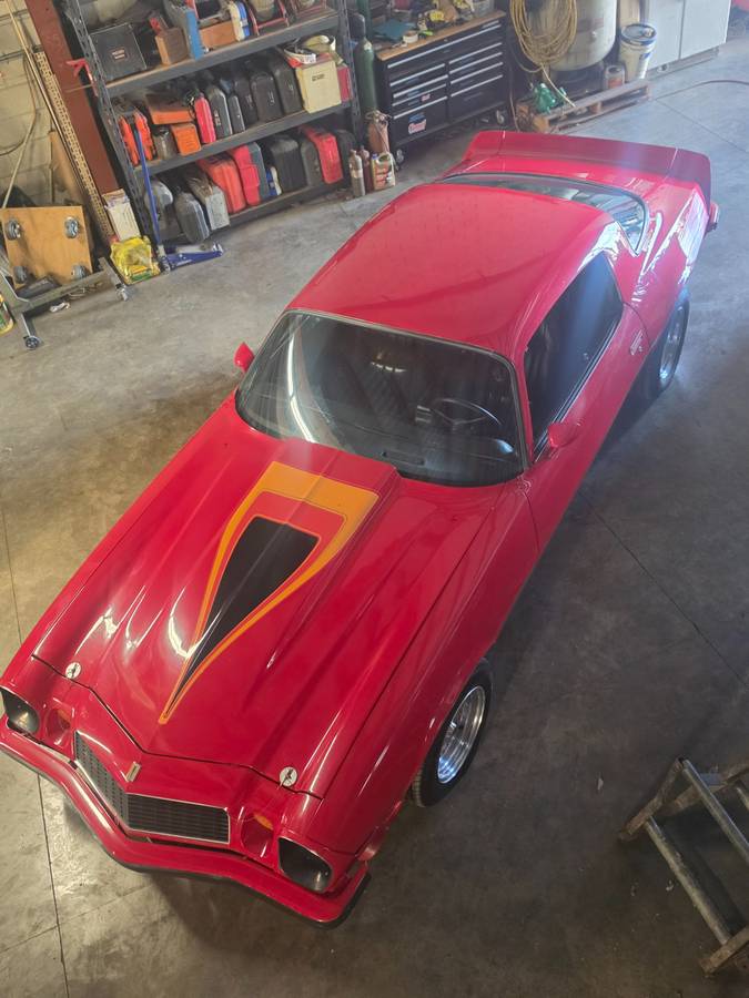 Chevrolet-Camaro-1977-Red