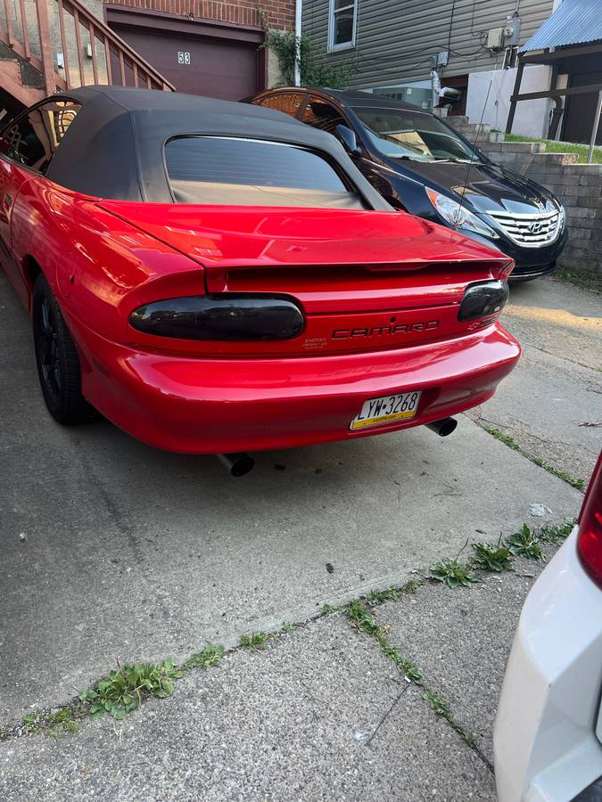 Chevrolet-Camaro-1996-Red