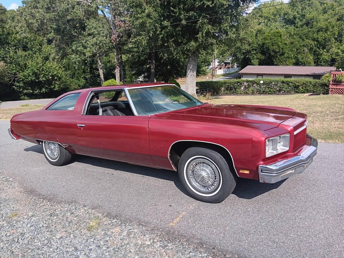 Chevrolet-Caprice-1975