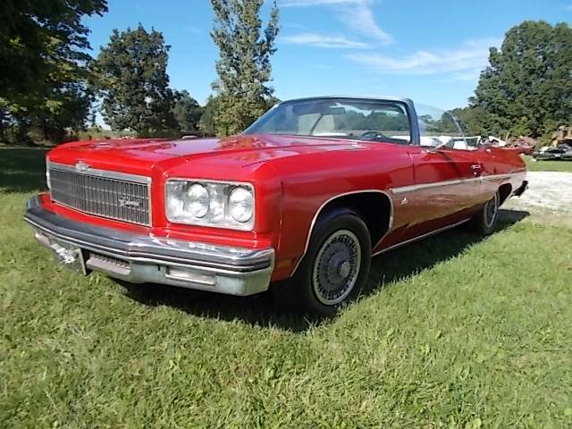 Chevrolet-Caprice-convertible-1975-Red