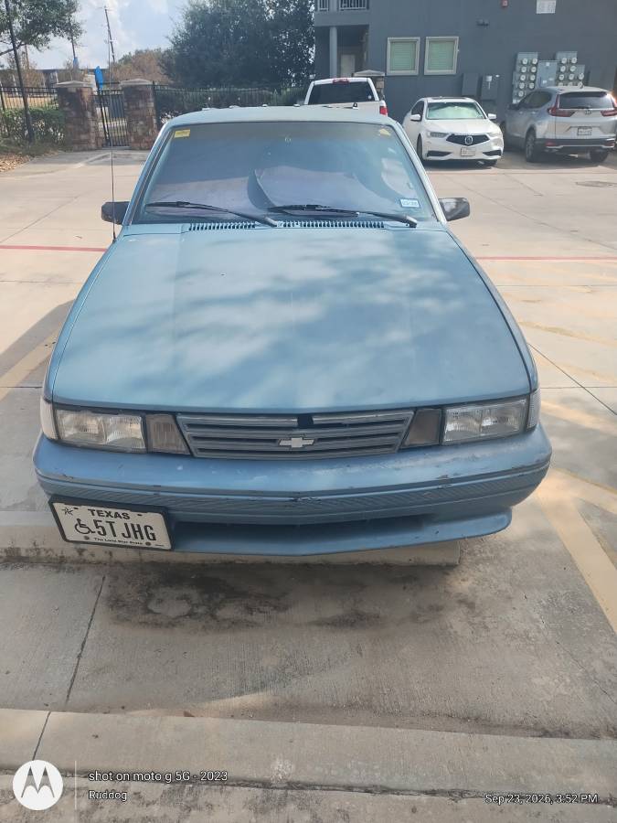 Chevrolet-Cavalier-1988-Blue