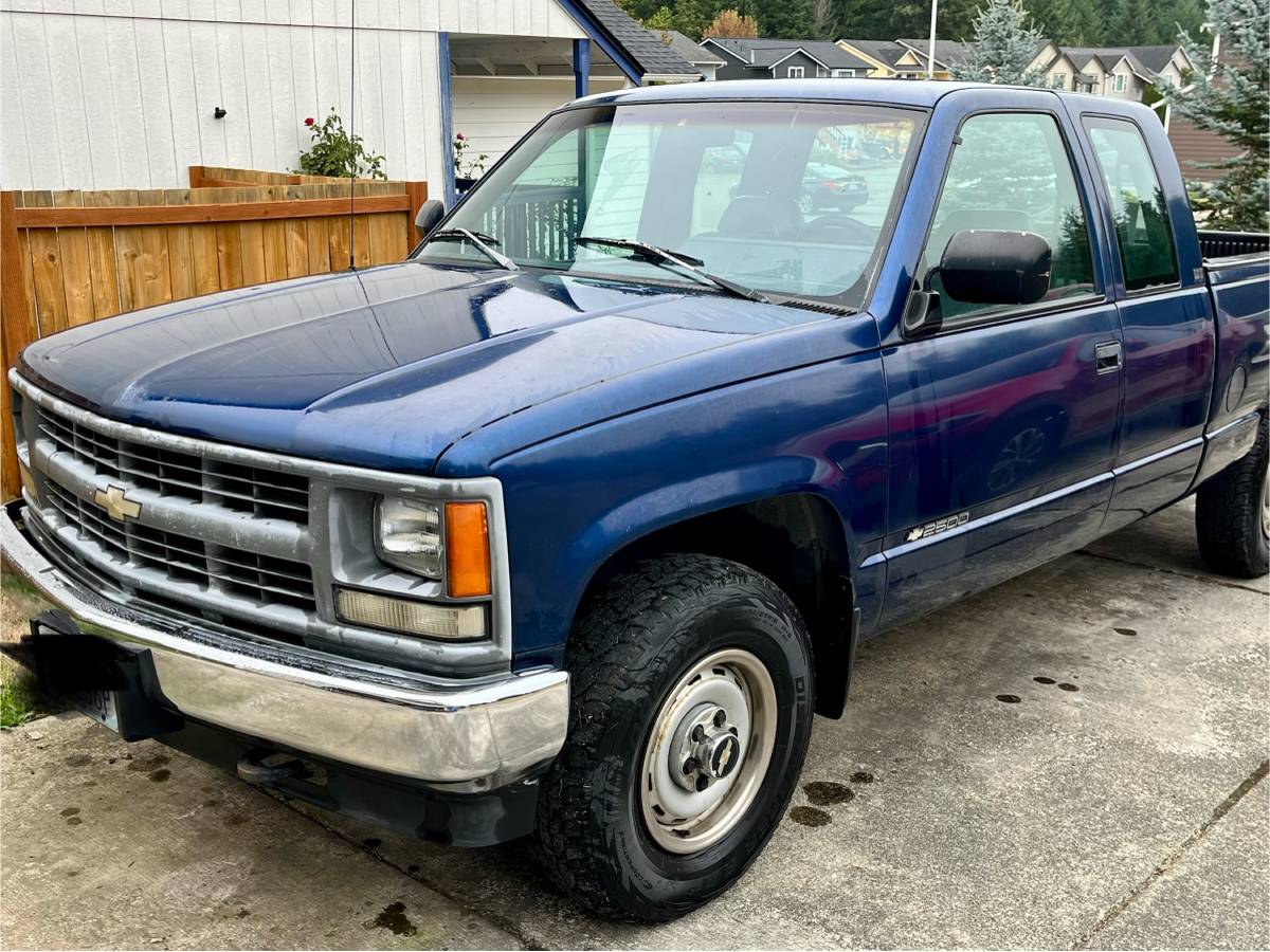 Chevrolet-Cheyenne-k2500-1994-Blue
