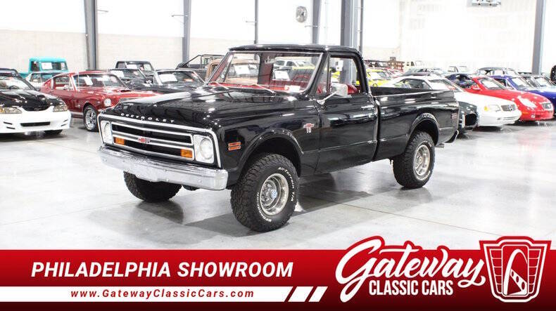 Chevrolet-Ck-1500-1972-Black-Red