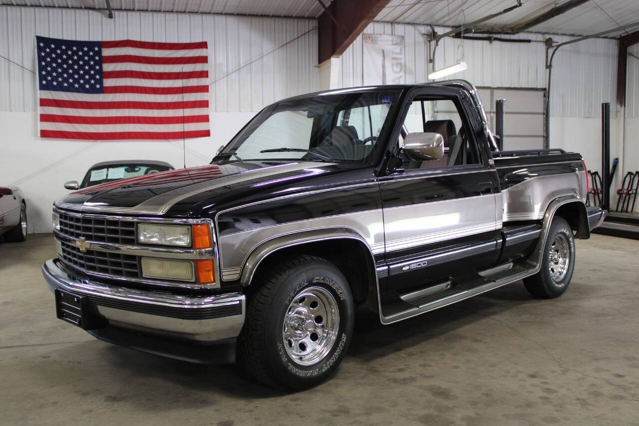 Chevrolet-Ck-1500-1990-Black-Gray