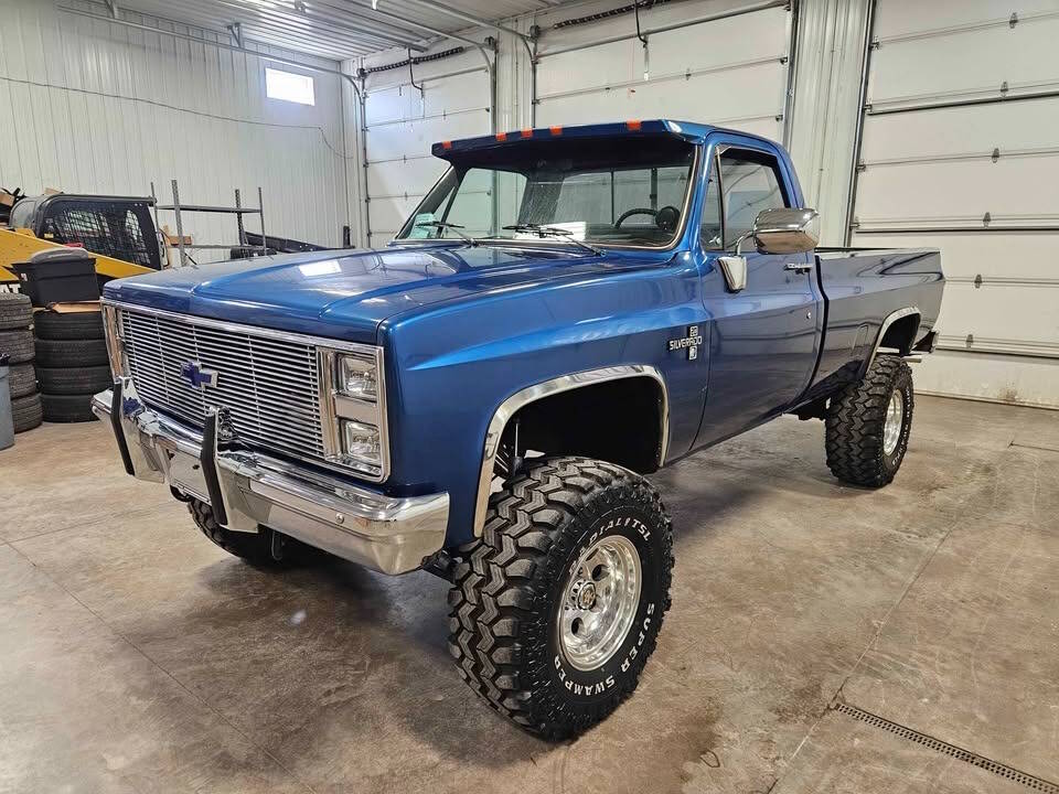 Chevrolet-Ck-20-series-1986-Blue-Black