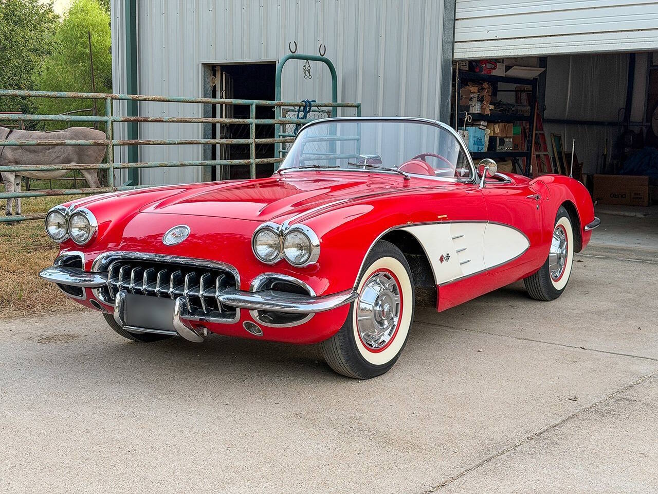 Chevrolet-Corvette-1960-Red