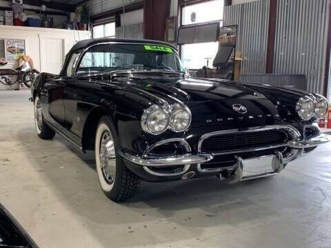 Chevrolet-Corvette-1962-Black-Black