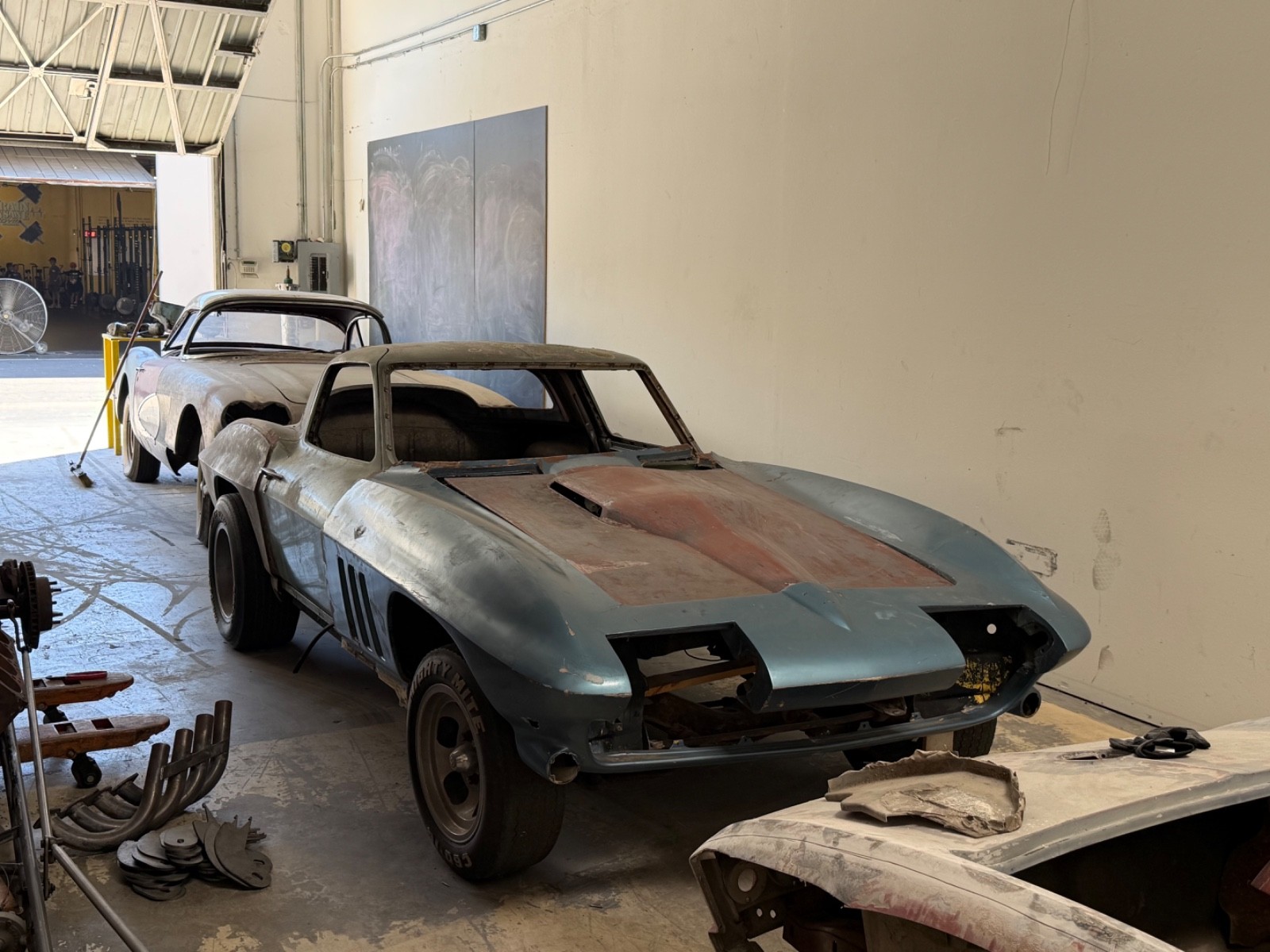 Chevrolet-Corvette-1966-Coupe-Black