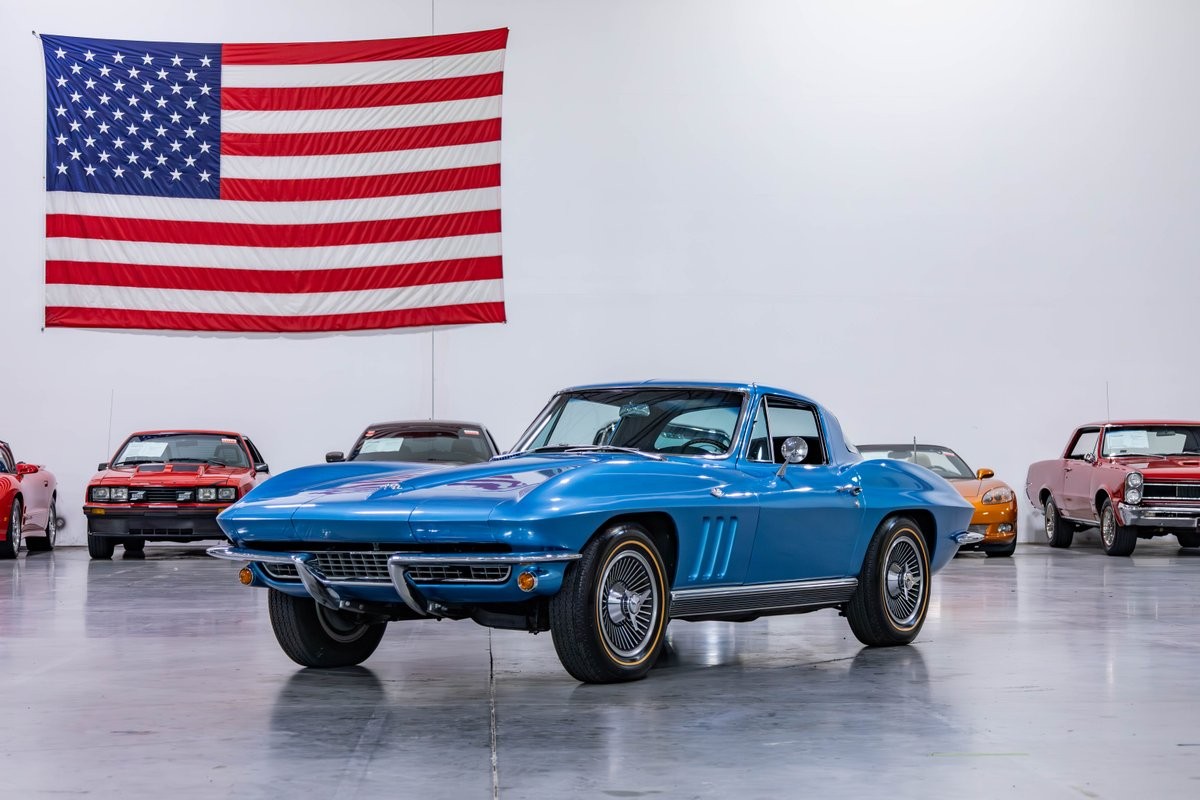 Chevrolet Corvette 1966
