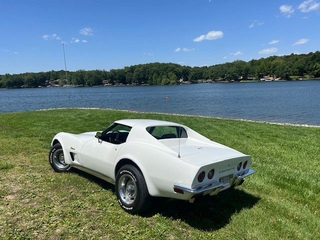 Chevrolet-Corvette-1973-Coupe-Black