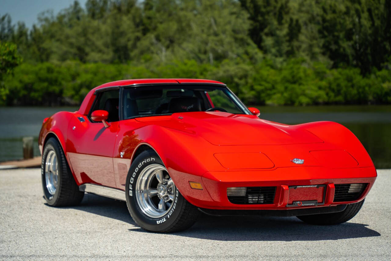 Chevrolet-Corvette-1978-Red-Black