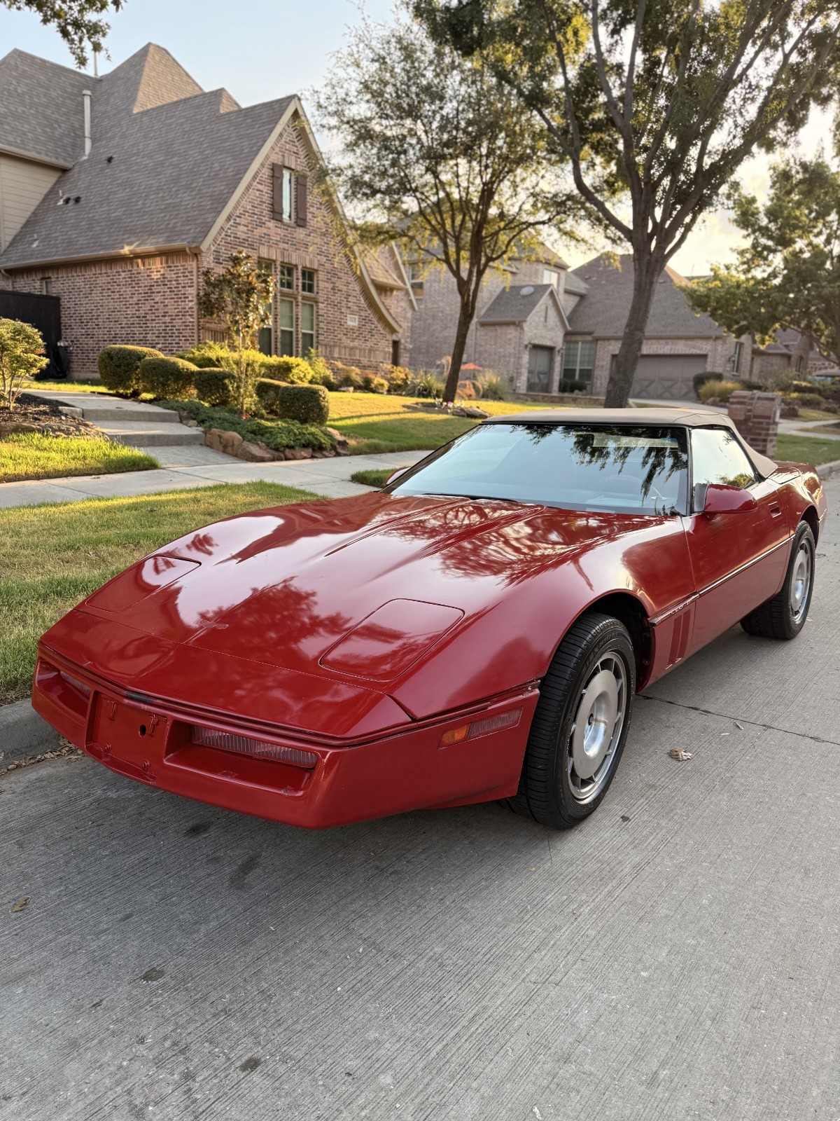 Chevrolet-Corvette-1986-Convertible-Red