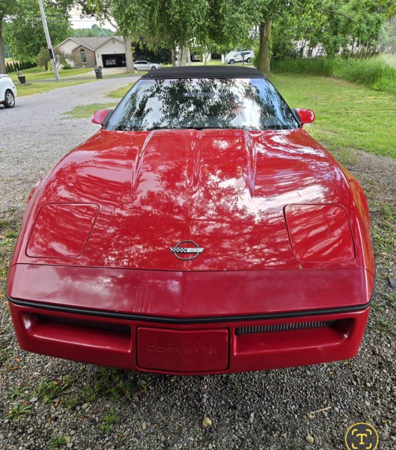Chevrolet-Corvette-1987-Red
