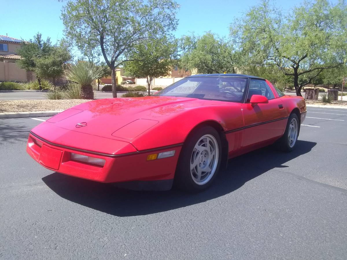 Chevrolet-Corvette-1990-Red