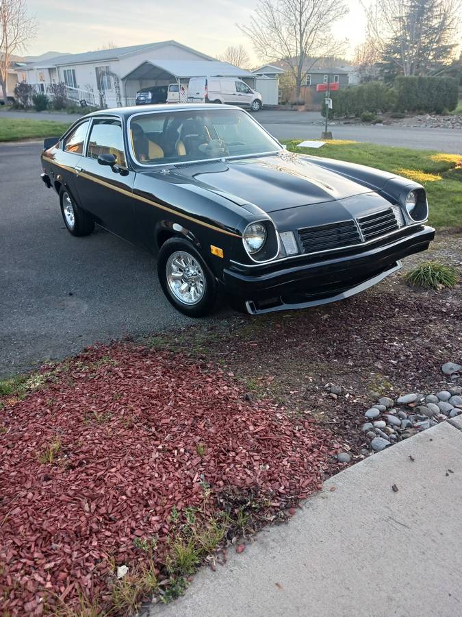Chevrolet-Cosworth-vega-1975-Black