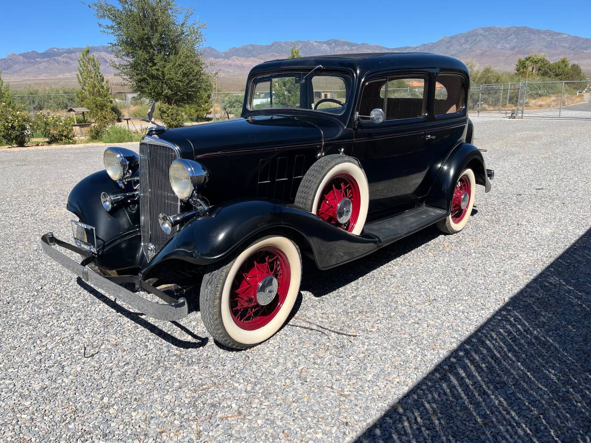 Chevrolet-Coupe-1933