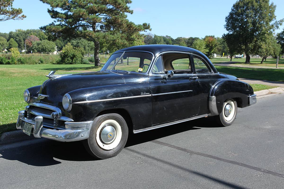 Chevrolet-Deluxe-1950-Black