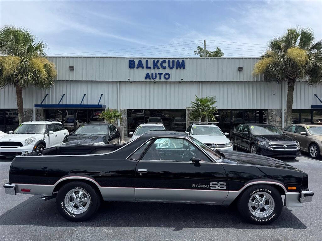 Chevrolet-El-camino-1985-Black-Burgundy