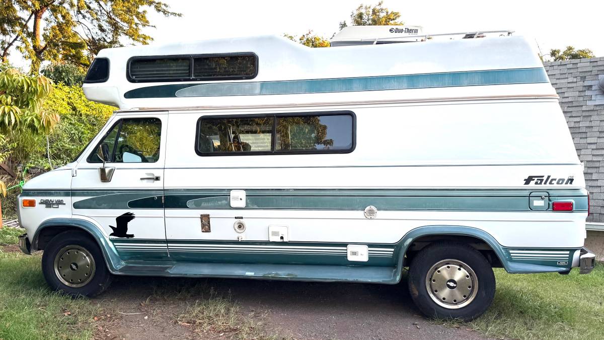 Chevrolet-Express-3500-extended-cargo-van-1996-White
