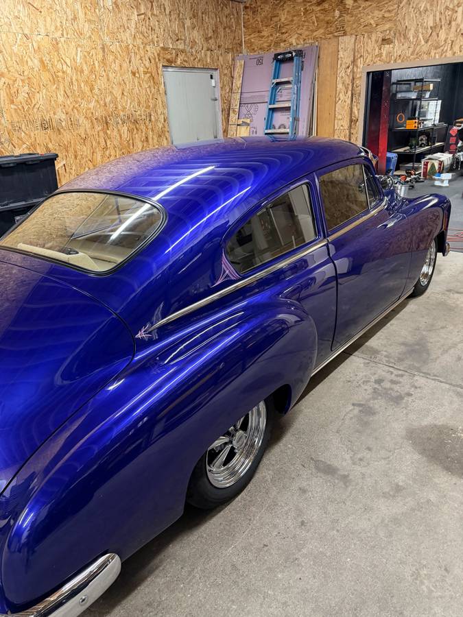 Chevrolet-Fleetline-1949-Blue