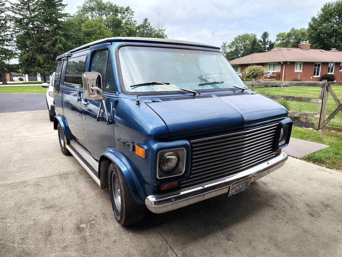 Chevrolet-G-10-1977