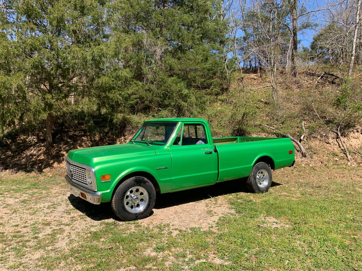 Chevrolet-G-20-1972-Green