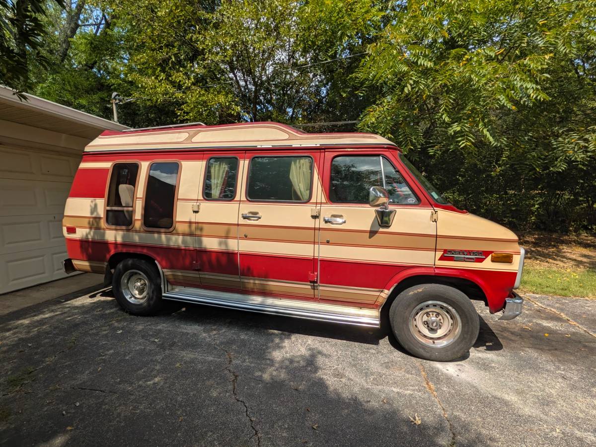 Chevrolet-G-series-34-ton-nominal-1986-custom