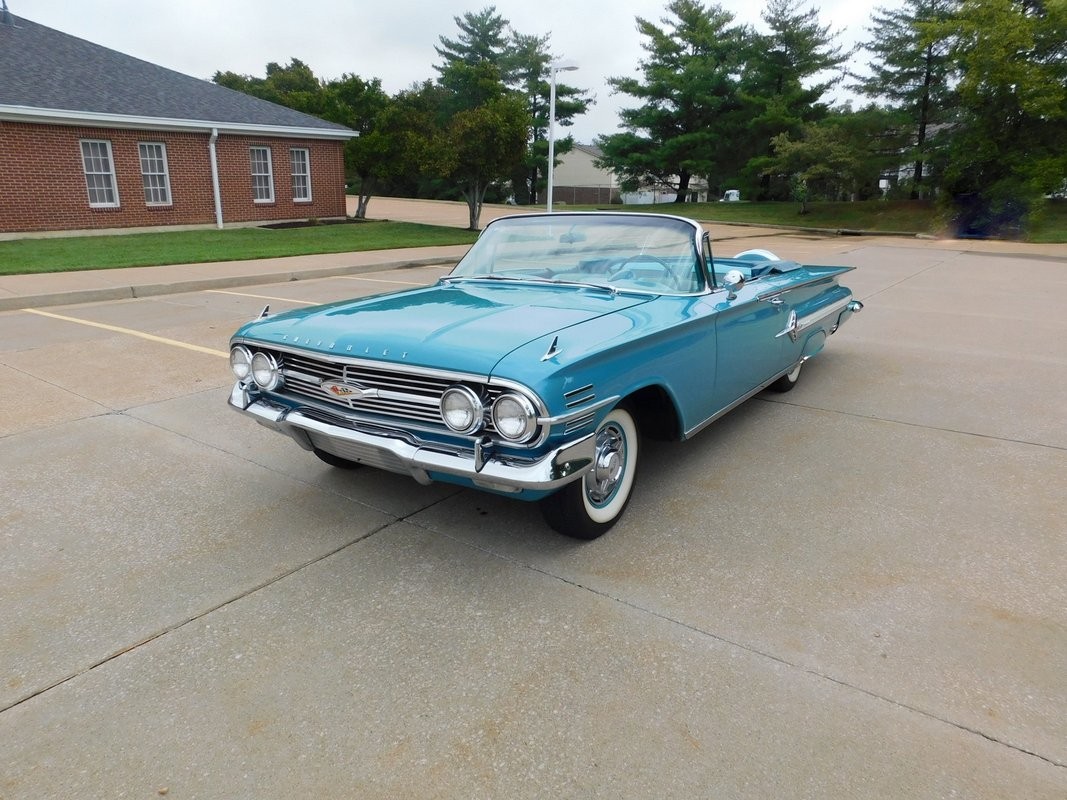 Chevrolet-Impala-1960-HOUNDSTOOTH