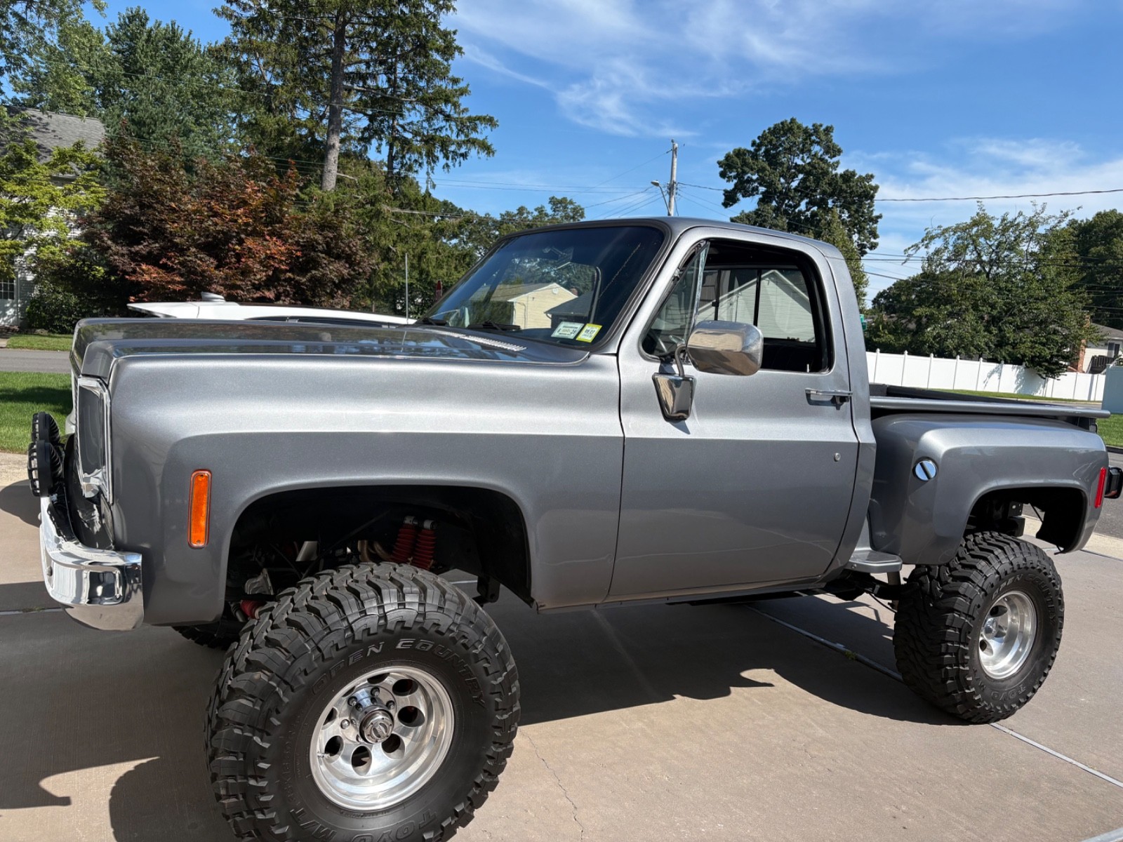 Chevrolet-K10-1974-stepside