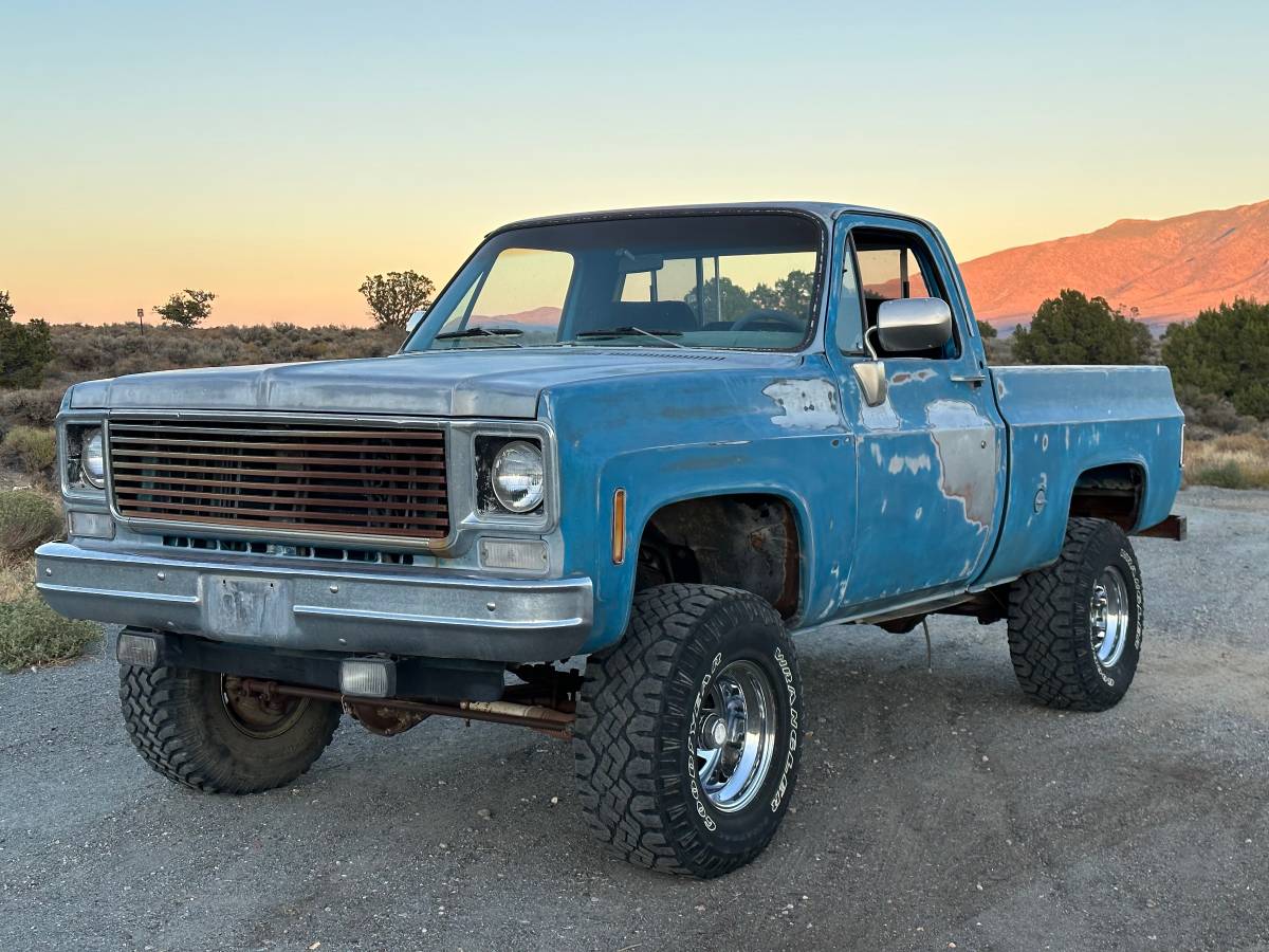 Chevrolet-K10-1978-Blue