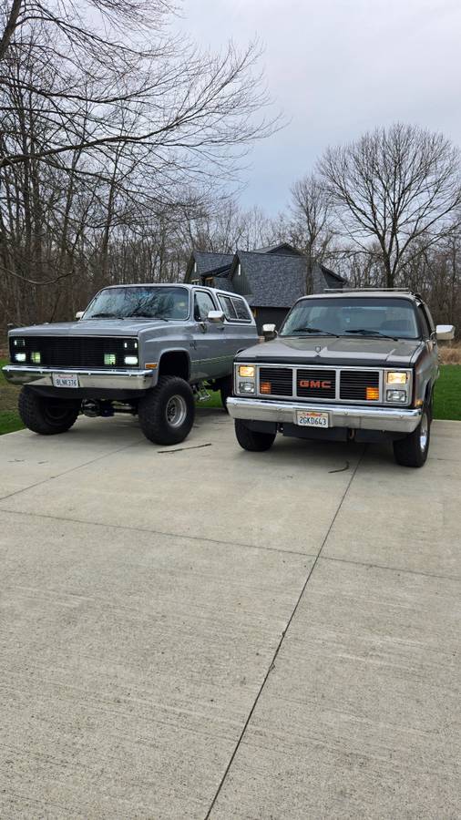 Chevrolet-K5-blazer-1988-Gray