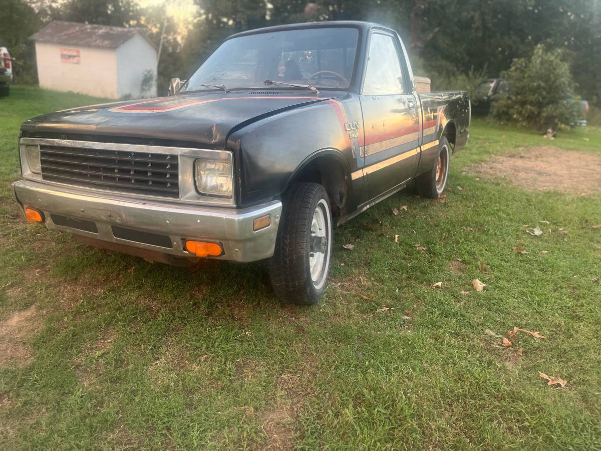Chevrolet-Luv-1981-Black