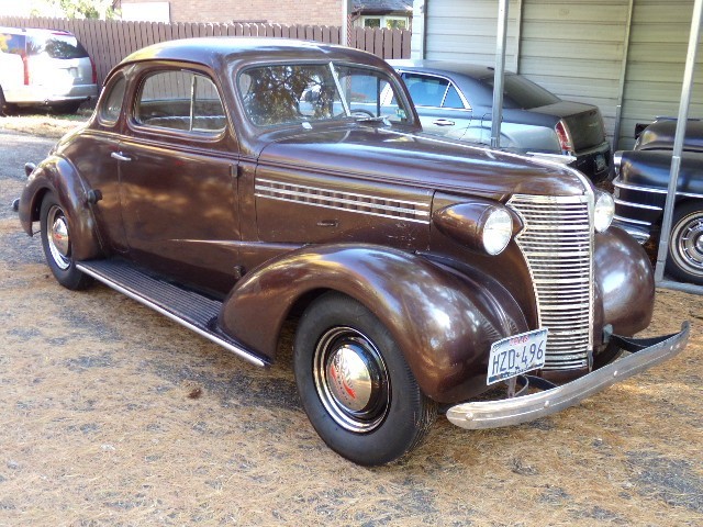 Chevrolet-Master-85-1938-Coupe-Tan