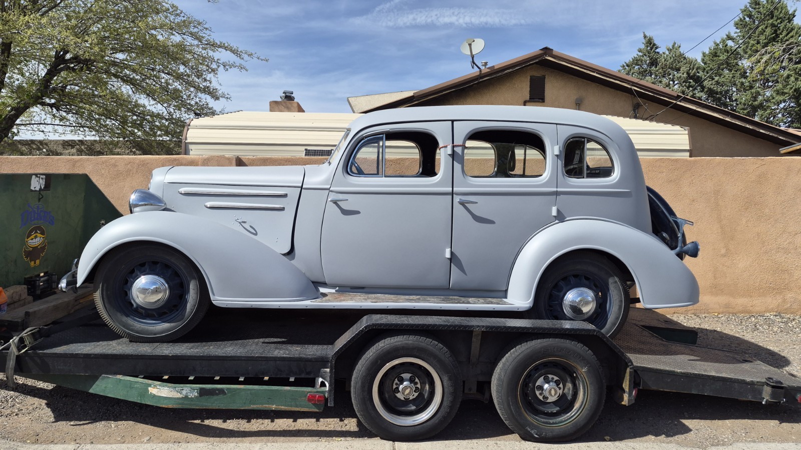 Chevrolet-Master-Deluxe-1935-Sedan-Blue