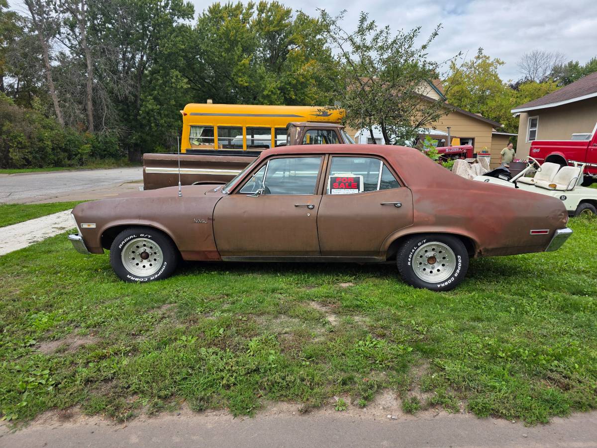 Chevrolet-Nova-1971