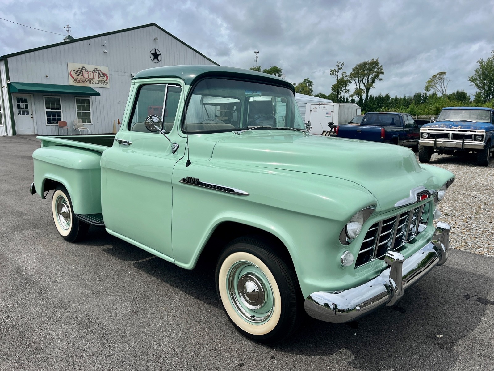 Chevrolet-Other-Pickups-1956