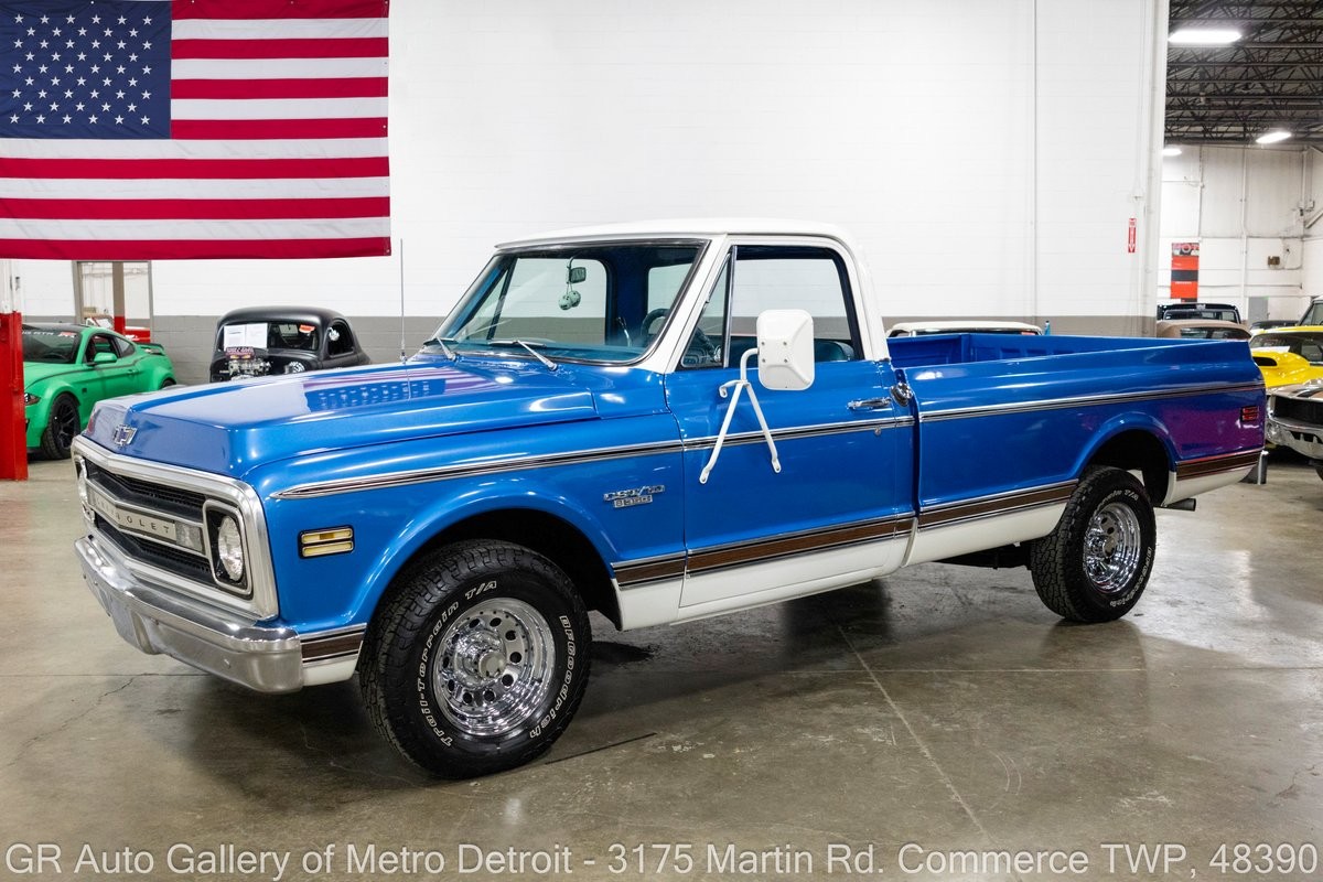 Chevrolet-S-10-1970-Vinyl-Blue